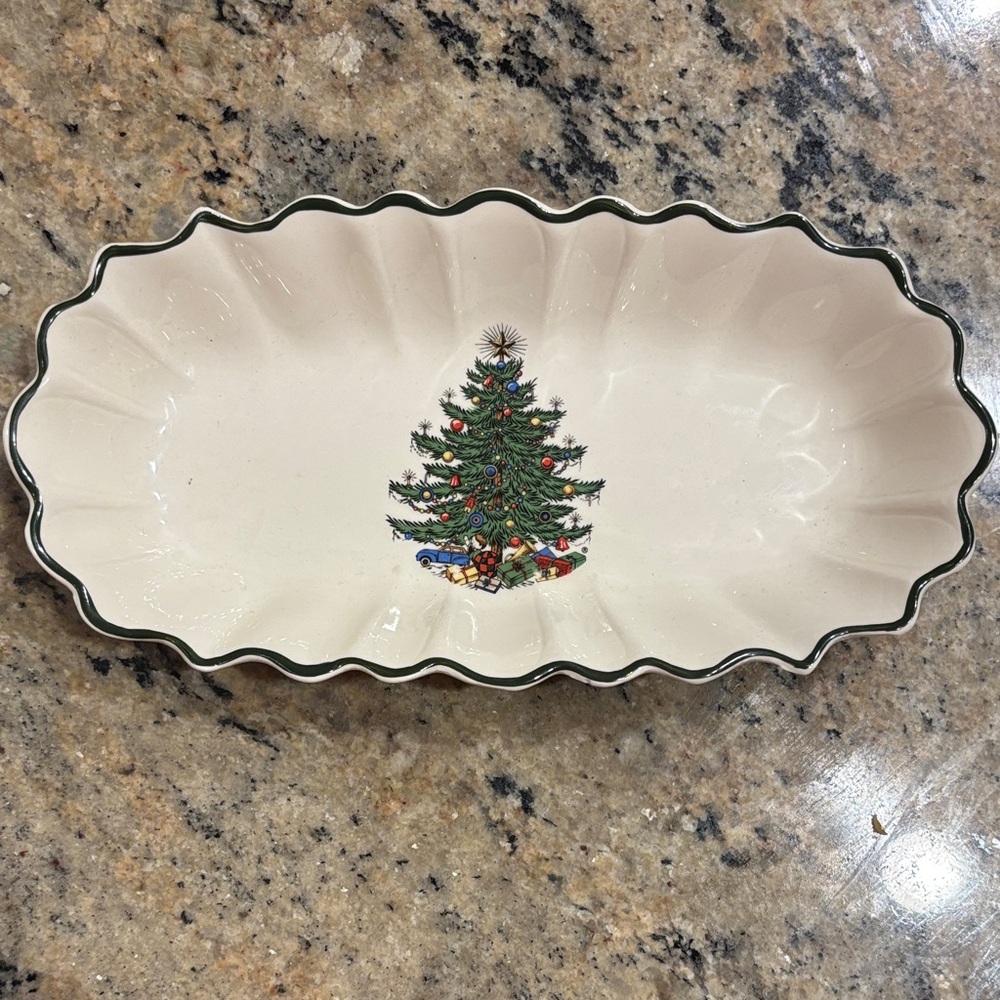Vintage Cuthbertson Christmas Tree Serving Dish